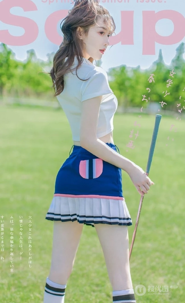 侧颜气质女生，运动风，打高尔夫球的精选短裙少女写真图片
