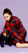 古力娜扎多套复古色彩服饰登《NYLON尼龙》杂志写真大片