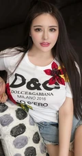 匀称型女生杨安娜气质紧身裙，裤写真图片，包裹不住的匀称身形