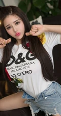 匀称型女生杨安娜气质紧身裙，裤写真图片，包裹不住的匀称身形