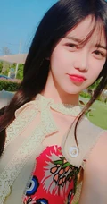 韩国气质女生主播李秀彬个人生活照图片