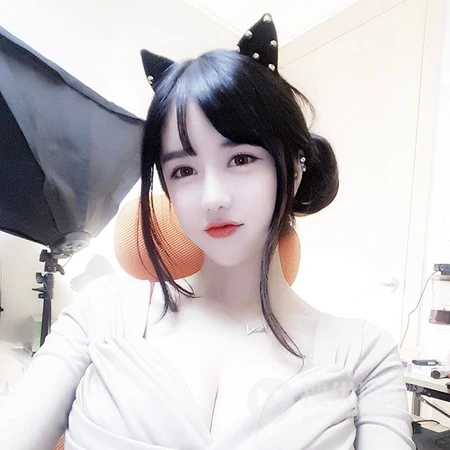 韩国修身女主播&ldquo;李秀彬&rdquo;头像图片