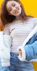 罗予彤牛仔服套装萌美可爱街拍写真图片