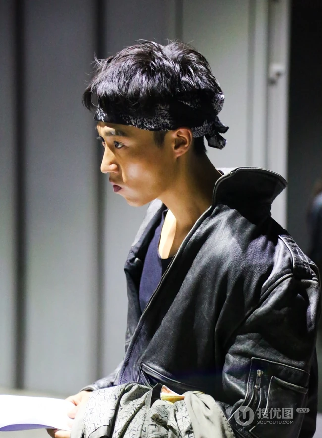 王森演员请就位 最新短片《秘方》饰演劫匪造型剧照图片