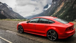 奥迪RS7（Audi RS7）轿跑桌面壁纸图片