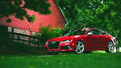 奥迪RS7（Audi RS7）轿跑桌面壁纸图片