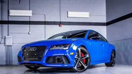 奥迪RS7（Audi RS7）轿跑桌面壁纸图片