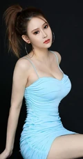 线条女生模特Coral气质连衣裙，睡衣，家居服短裤写真图片集