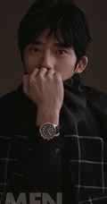 井柏然展复古忧郁一面图片，帅气造型登《ELLEMEN》写真杂志