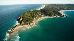 唯美的海上风景海上岛屿的壁纸图片