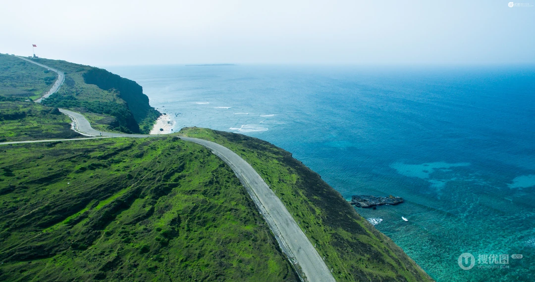 唯美的海上风景海上岛屿的壁纸图片