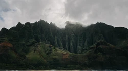 海边旅游壁纸，美丽的海上风景高清4K电脑壁纸图片