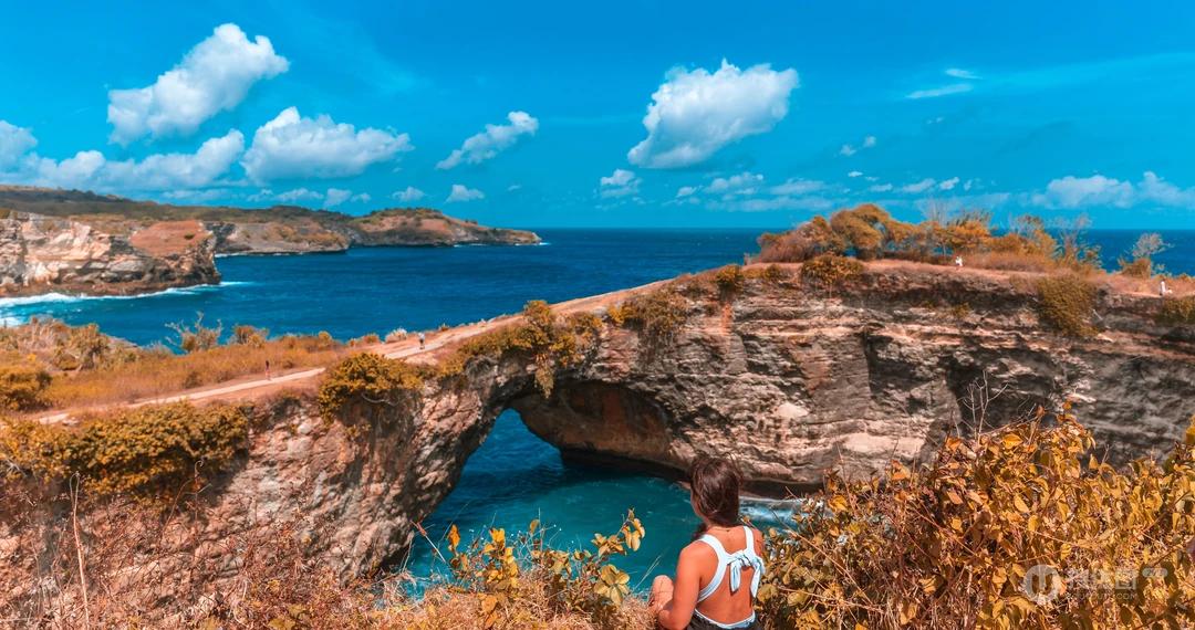 海边旅游壁纸，美丽的海上风景高清4K电脑壁纸图片
