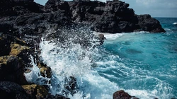 海边旅游壁纸，美丽的海上风景高清4K电脑壁纸图片
