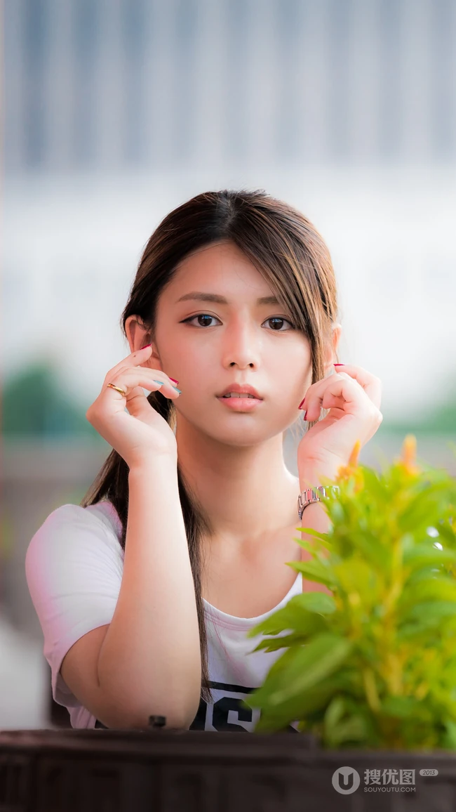 长发性感，清纯的美女壁纸合集