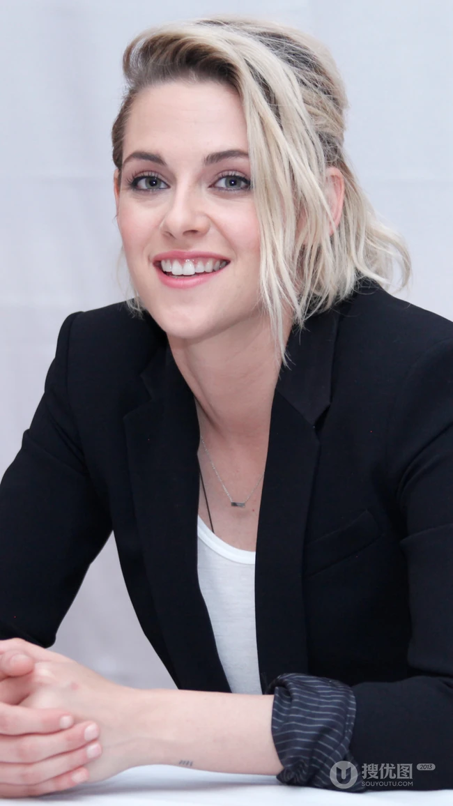 好莱坞美女明星克里斯汀&middot;斯图尔特个人手机壁纸下载