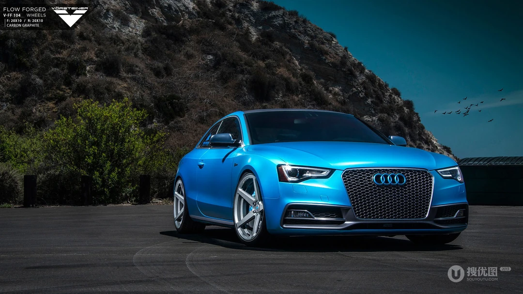 蓝色车身奥迪轿跑Audi S5高清电脑壁纸免费下载