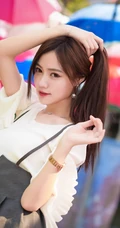 超性感的长发美女抹胸超短裙系列手机壁纸套图