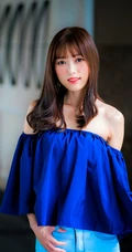 酷酷的，戴眼镜的各类长发美女高清4K手机壁纸下载
