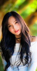 治愈系的长发美女手机壁纸