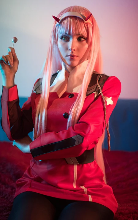 欧美美女角色扮演影视动漫中的人物的手机壁纸