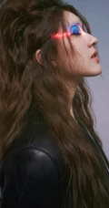 赵露思非主流造型登VogueMe杂志写真图片
