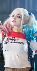 神级cosplay美国动漫人物&ldquo;小丑女&rdquo;手机壁纸，简直神还原
