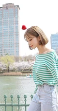 超甜美精选韩国苗条女生姜泰丽自拍，生活照写真图片