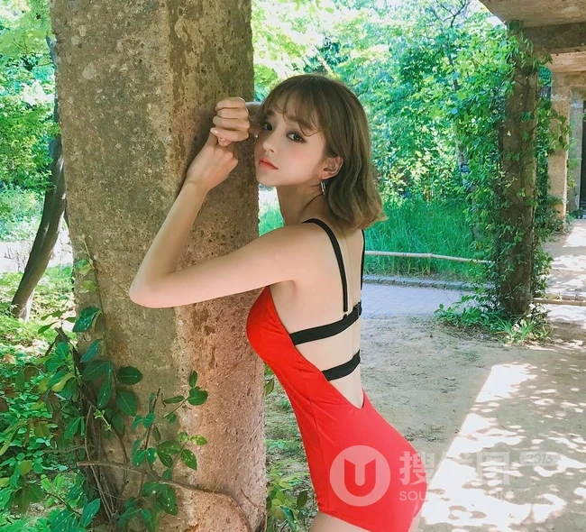 超甜美精选韩国苗条女生姜泰丽自拍，生活照写真图片