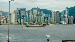 繁华的沿海城市建筑风景电脑壁纸