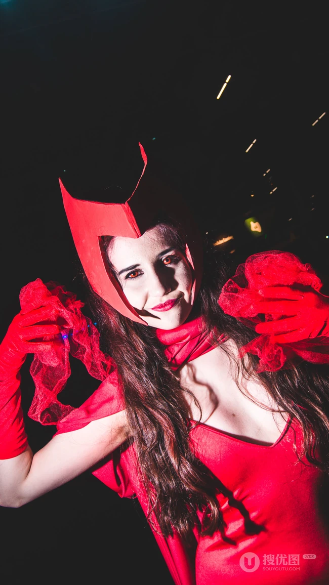 欧美美女cosplay大赏，包括圣诞老人加勒比海盗等