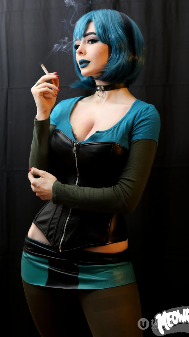 欧美美女cosplay大赏，包括圣诞老人加勒比海盗等
