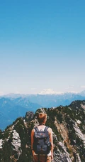 清纯美女高清雪山旅游摄影唯美手机壁纸