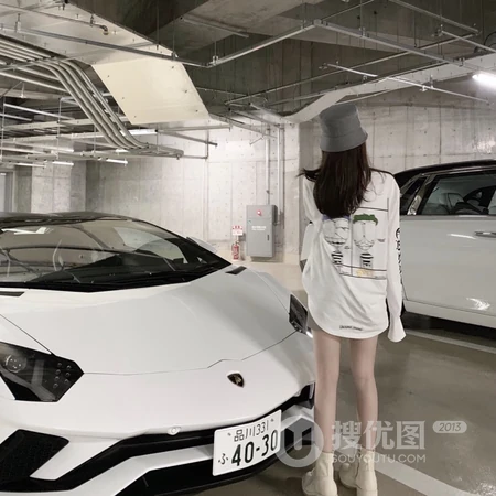 气质浓妆轻知性生高清唯美头像图片下载