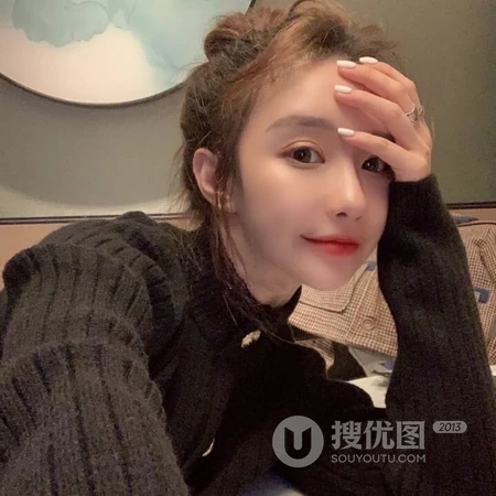 文艺少女，爱看书的女生头像图片