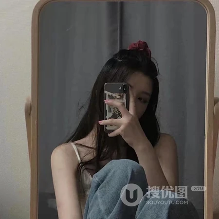 文艺少女，爱看书的女生头像图片