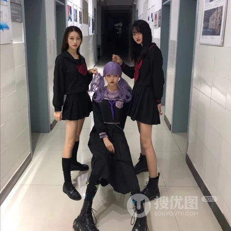 酷拽非主流女生，冷艳社会霸气女生头像图片