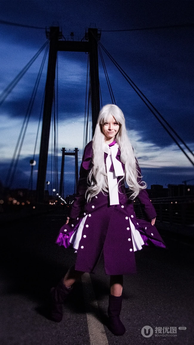 冷艳欧美美女创意cosplay4K手机背景图片下载