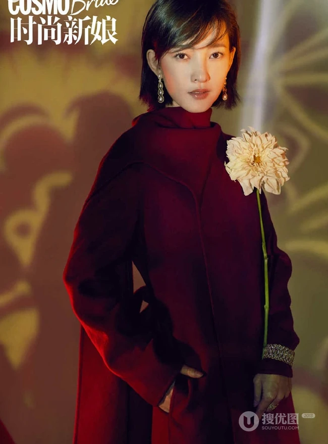 王丽坤演绎各种复古新娘服饰造型杂志写真图片