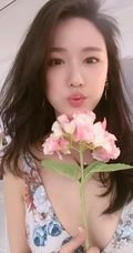 韩国气质女生轻熟店主Kim Pro气质柔美自拍，写真生活照图集