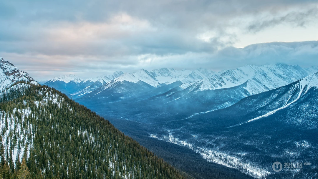 美丽的雪山，唯美的海上冰山高清电脑壁纸下载