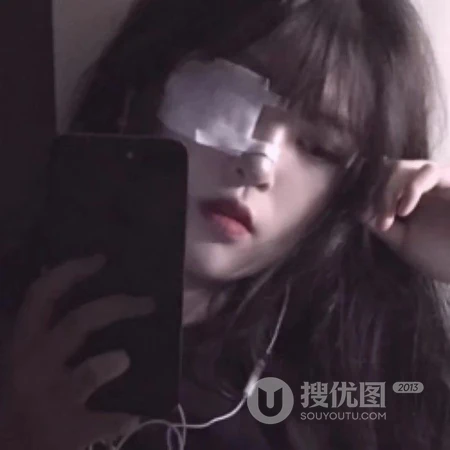 戴眼镜的妹子，轻熟范霸气的女生头像图片