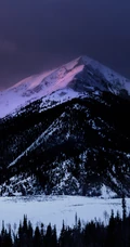 美丽的云海山脉，夕阳落山的唯美场景高清手机壁纸