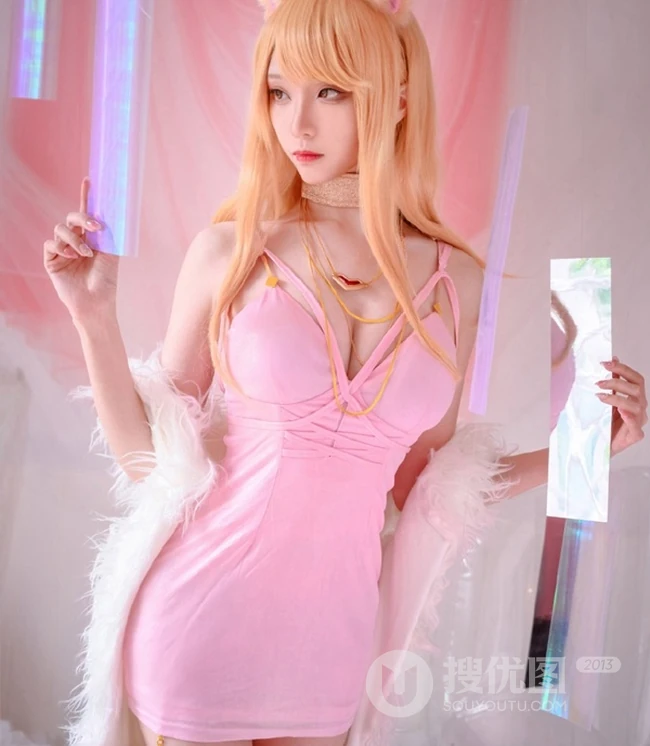 线条气质女生青青子Js气质K/DA同人阿狸cosplay室内写真