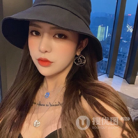 戴眼镜的女生，拽拽的烟熏妆社会女生头像合集