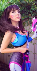 欧美女生cosplay秀，欧美美女角色扮演壁纸图片下载