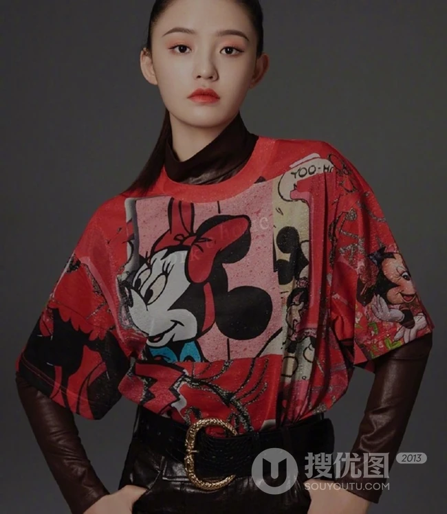 林允酷美蜻蜓妆登《昕薇》杂志写真图片