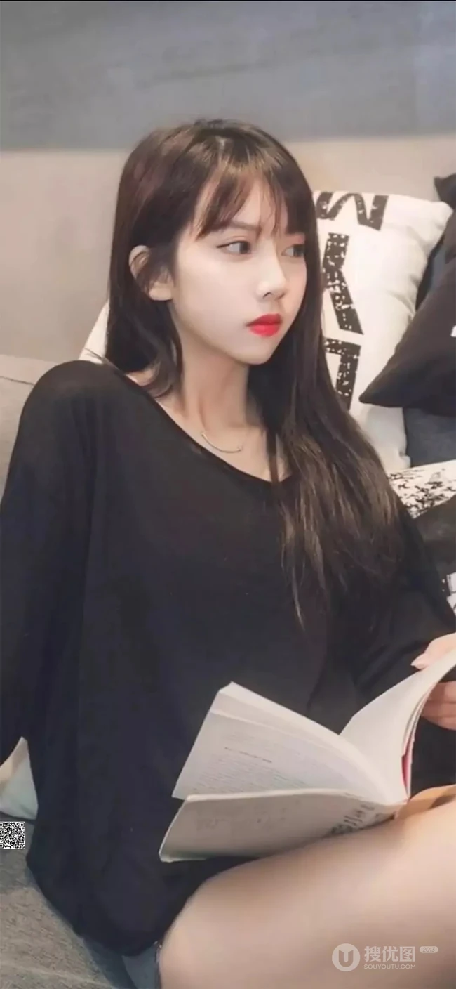 2020四月三日热门抖音美女类手机壁纸推荐，清纯，性感，大长腿合集