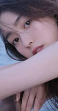 抖音比较火的美女短发霸气纹身美女手机壁纸4月3日推荐二