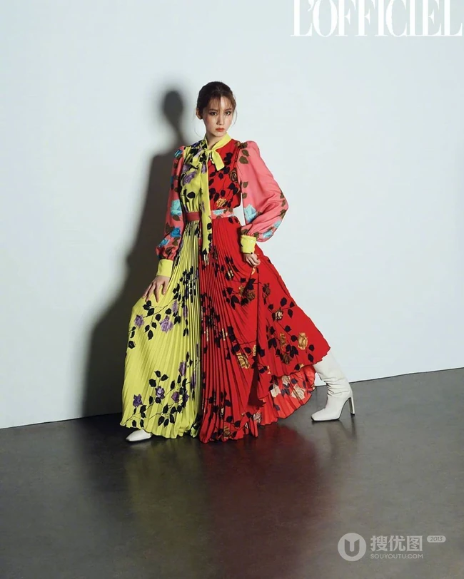 林允儿时尚个性百变《OFFICIEL》春夏画报写真图片集
